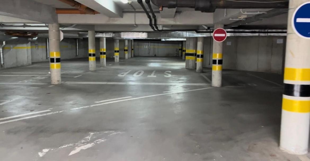 Brookforest Apartman Hajdúszoboszló Exteriör bild